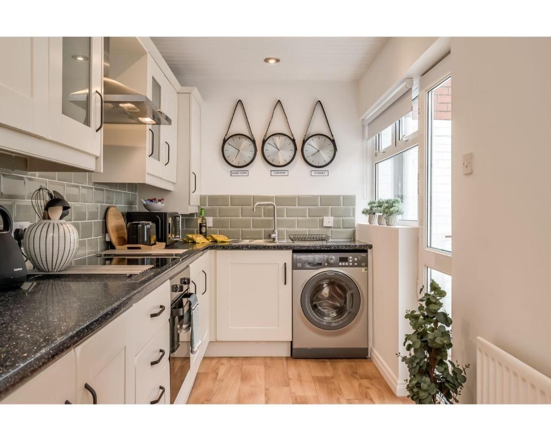 Central Belfast Apartments Belfast Work-Rest-Play R&R Dış mekan fotoğraf