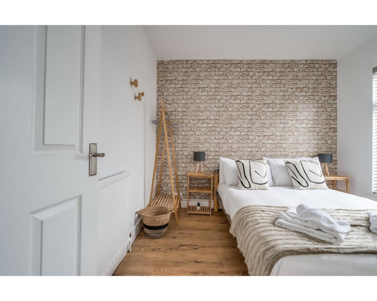 Central Belfast Apartments Belfast Work-Rest-Play R&R Oda fotoğraf